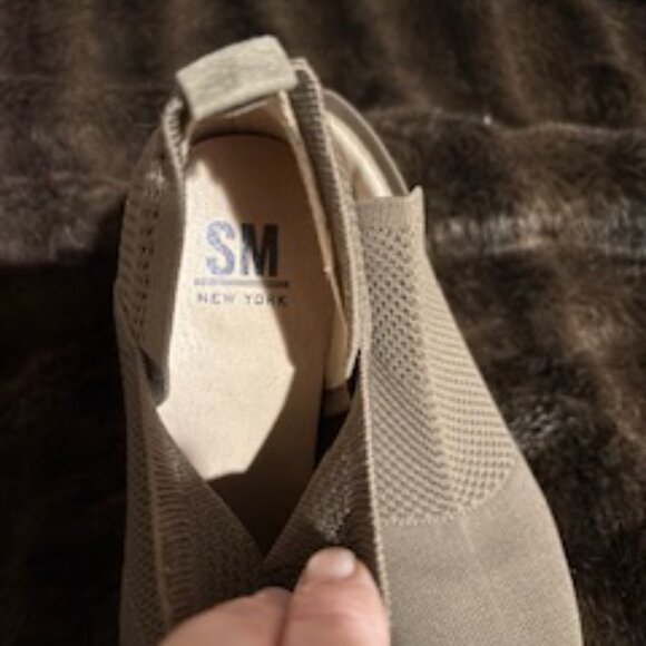 SM New York Gray Knit Slip-On Ankle Booties - Picture 4 of 4